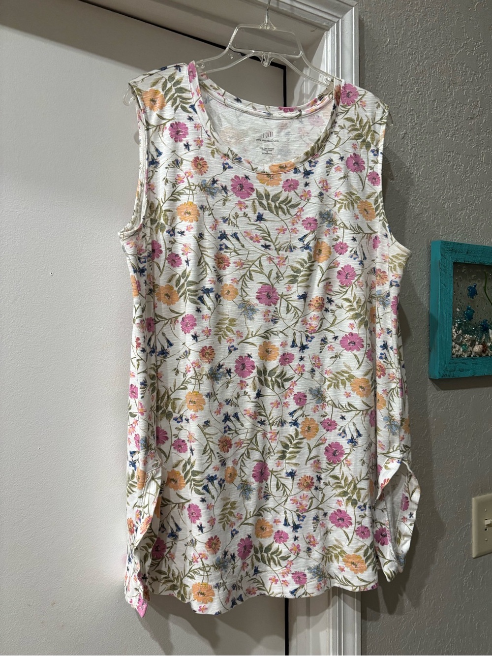J.Jill White Floral Sleeveless Pima Cotton Tank Top with Split Side Hem XL